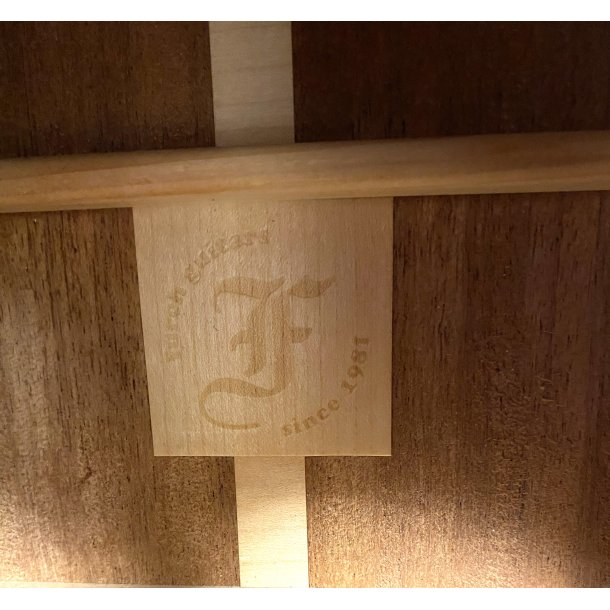 (BRUGT) Furch D19 CM Cut m. Pickup